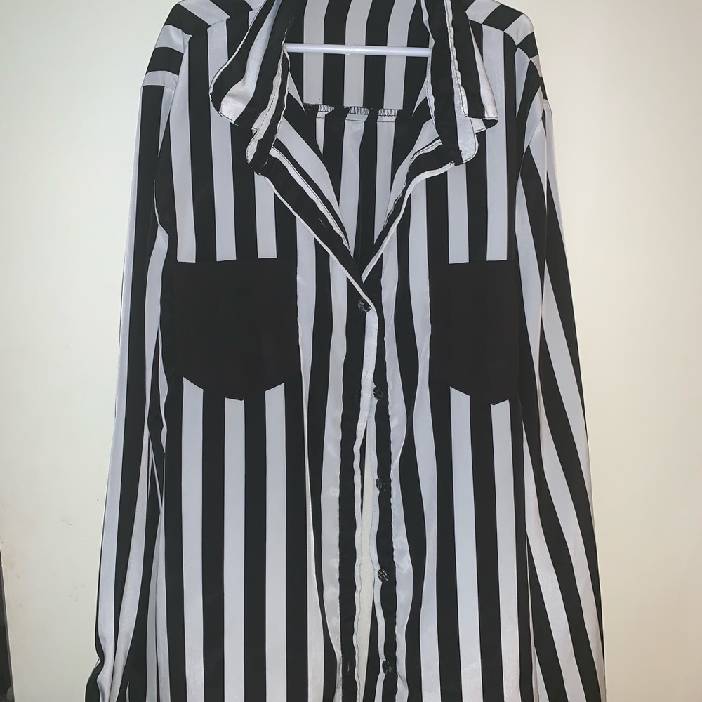 Xl/1x White and black stripe blouse